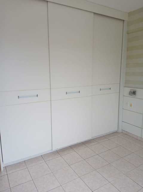 Apartamento à venda com 2 quartos, 95m² - Foto 9