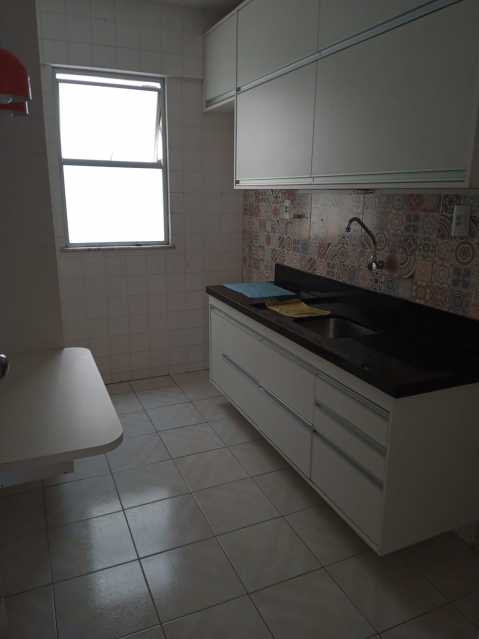 Apartamento à venda com 2 quartos, 95m² - Foto 12