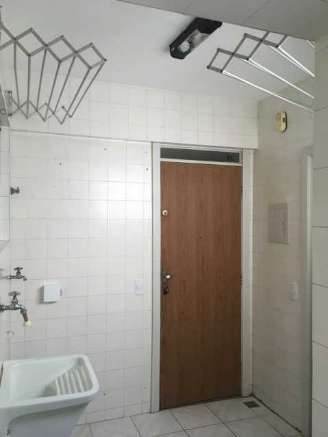 Apartamento à venda com 2 quartos, 95m² - Foto 14