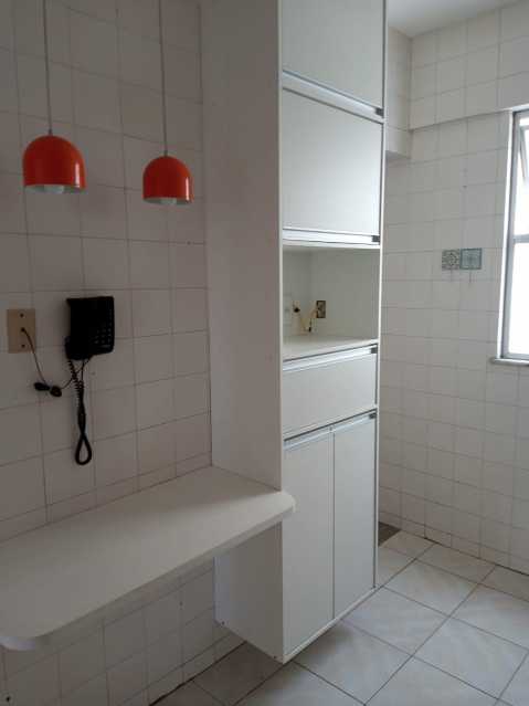 Apartamento à venda com 2 quartos, 95m² - Foto 13