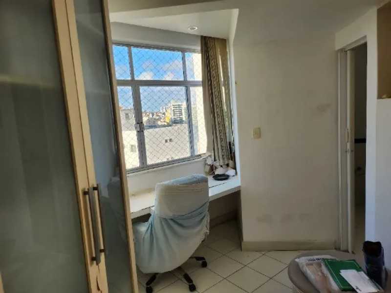 Apartamento à venda com 2 quartos, 105m² - Foto 9