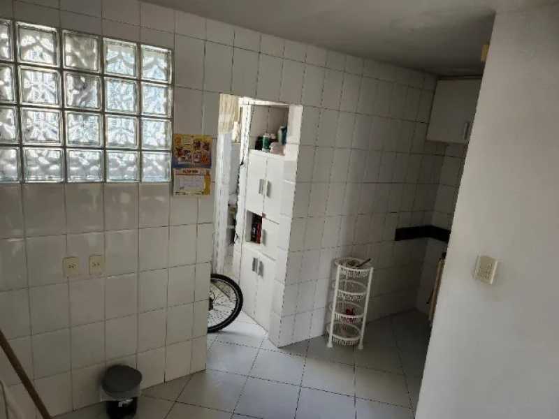 Apartamento à venda com 2 quartos, 105m² - Foto 13