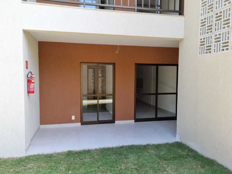 Apartamento à venda com 3 quartos, 82m² - Foto 3