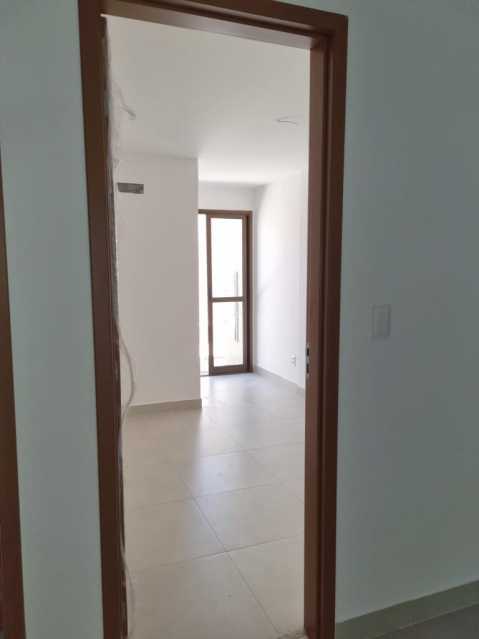 Apartamento à venda com 3 quartos, 82m² - Foto 13