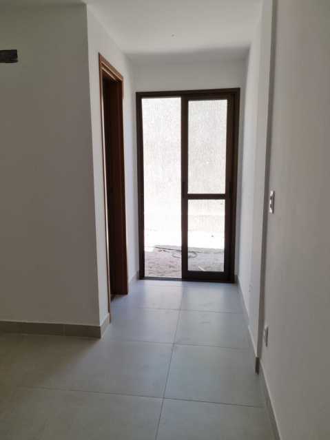 Apartamento à venda com 3 quartos, 82m² - Foto 17