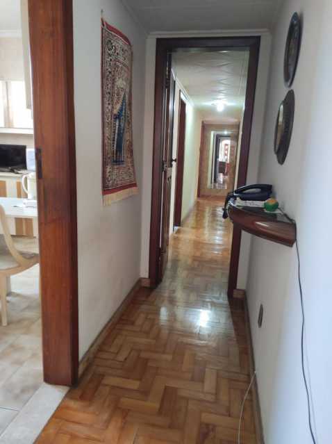 Apartamento à venda com 4 quartos, 210m² - Foto 6