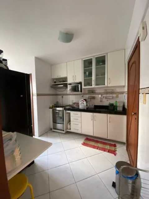 Apartamento à venda com 3 quartos, 100m² - Foto 12