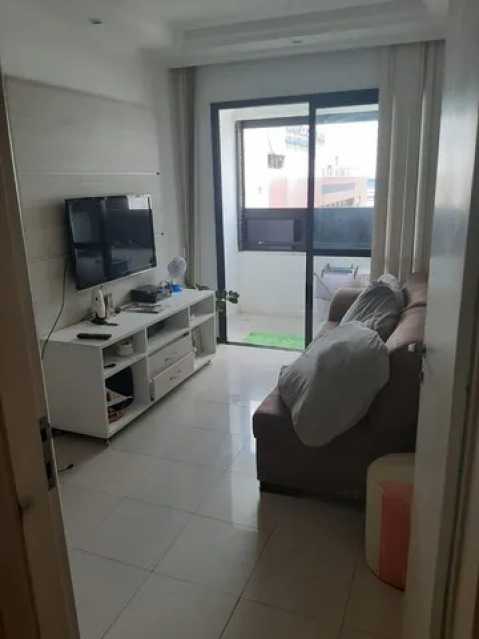 Apartamento à venda com 3 quartos, 75m² - Foto 1