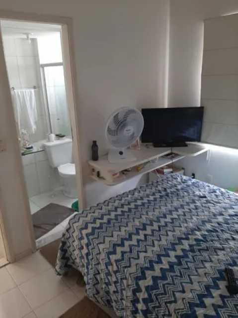 Apartamento à venda com 3 quartos, 75m² - Foto 4