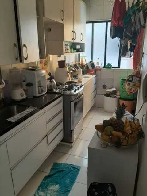 Apartamento à venda com 3 quartos, 75m² - Foto 10