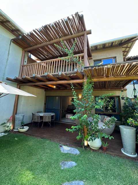 Casa de Condomínio à venda com 3 quartos, 167m² - Foto 1