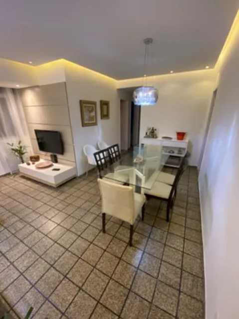 Apartamento à venda com 3 quartos, 97m² - Foto 1