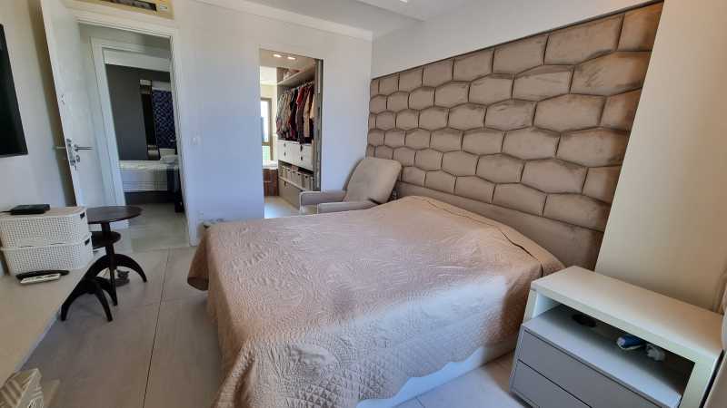 Apartamento à venda com 3 quartos, 150m² - Foto 9