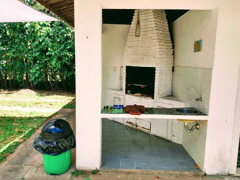 Casa de Condomínio à venda com 4 quartos, 383m² - Foto 3