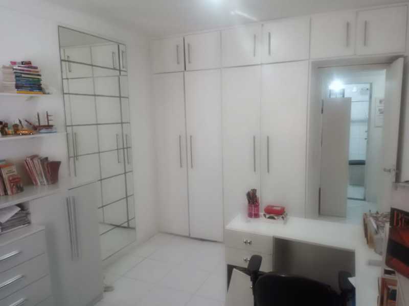 Apartamento à venda com 3 quartos, 149m² - Foto 16