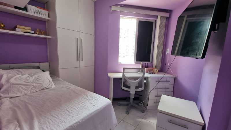 Apartamento à venda com 3 quartos, 80m² - Foto 4