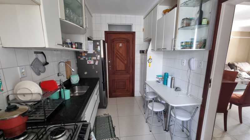 Apartamento à venda com 3 quartos, 80m² - Foto 10