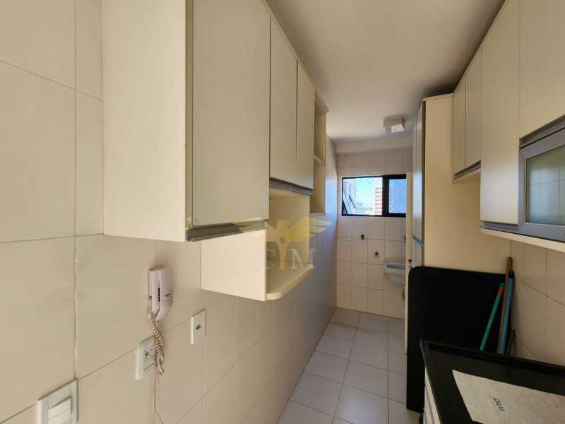 Apartamento à venda com 2 quartos, 75m² - Foto 16