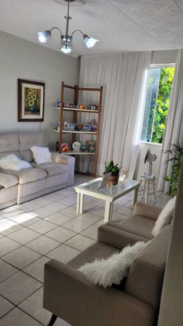 Apartamento à venda com 3 quartos, 94m² - Foto 1