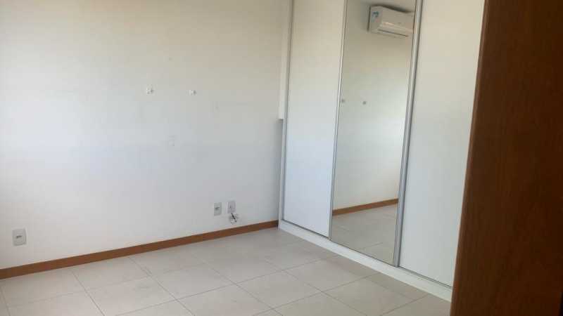 Apartamento à venda com 2 quartos, 69m² - Foto 5