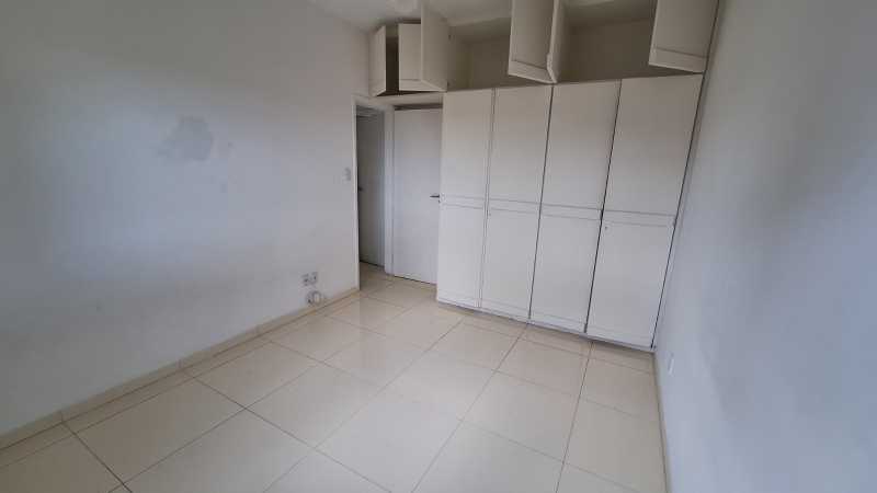 Apartamento à venda com 2 quartos, 52m² - Foto 13