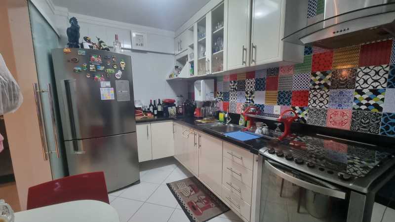 Apartamento à venda com 2 quartos, 78m² - Foto 14