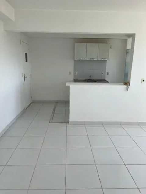 Apartamento à venda com 2 quartos, 50m² - Foto 2