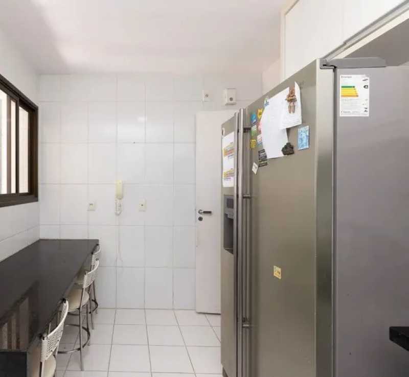 Apartamento à venda com 4 quartos, 155m² - Foto 21