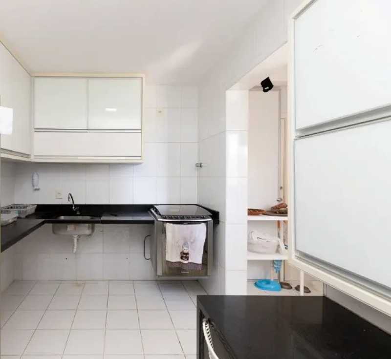 Apartamento à venda com 4 quartos, 155m² - Foto 20