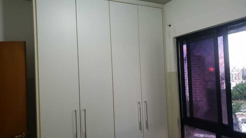 Apartamento à venda com 3 quartos, 83m² - Foto 12