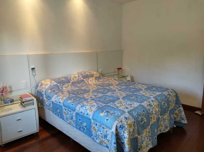 Apartamento à venda com 3 quartos, 140m² - Foto 12