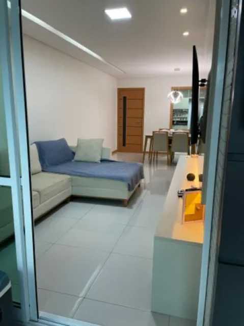 Apartamento à venda com 3 quartos, 95m² - Foto 3