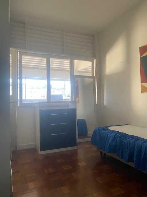 Apartamento à venda com 3 quartos, 165m² - Foto 12