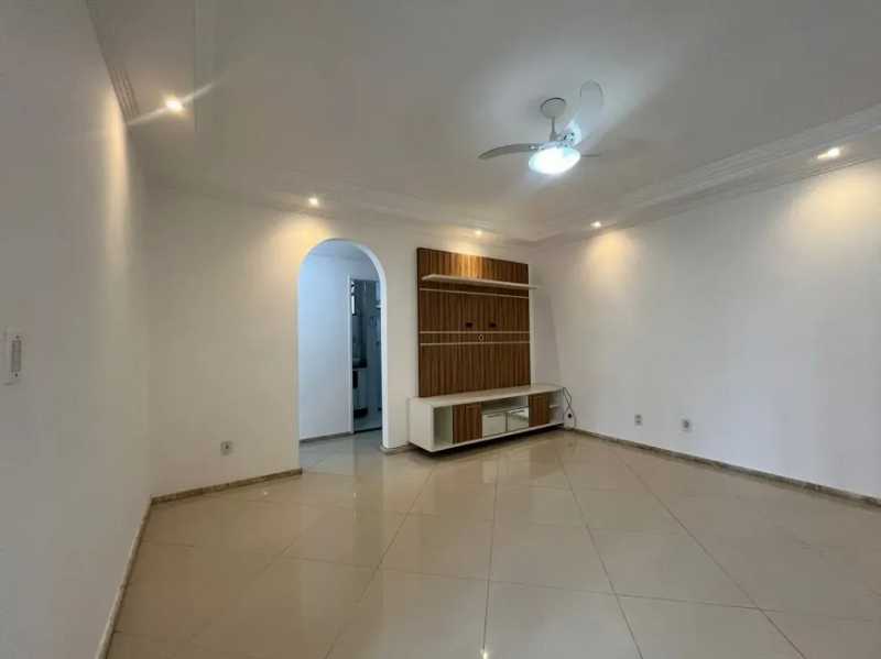 Apartamento, 3 quartos, 100 m² - Foto 2