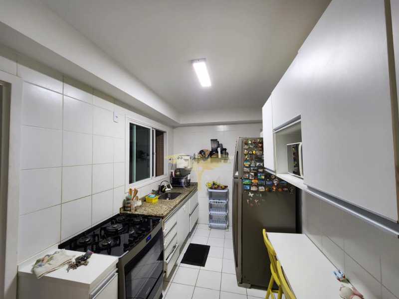 Apartamento à venda com 3 quartos - Foto 12