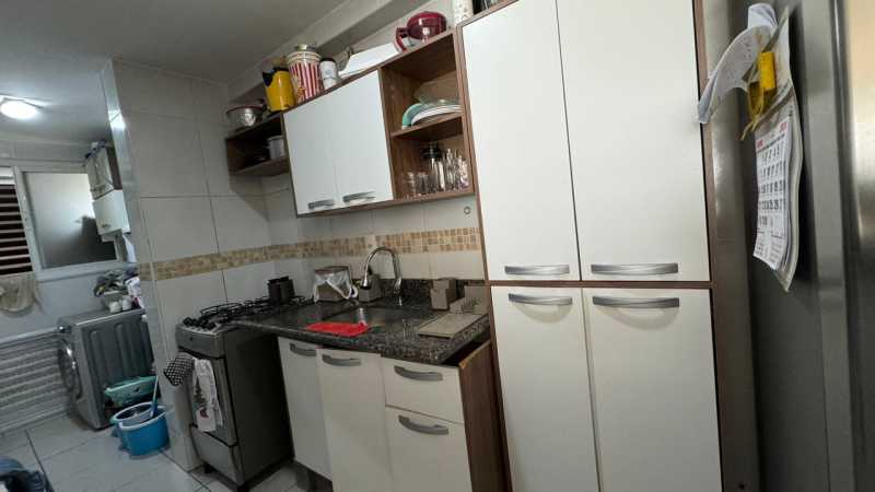 Apartamento à venda com 2 quartos, 98m² - Foto 11