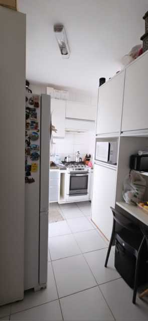 Apartamento à venda com 3 quartos, 83m² - Foto 10