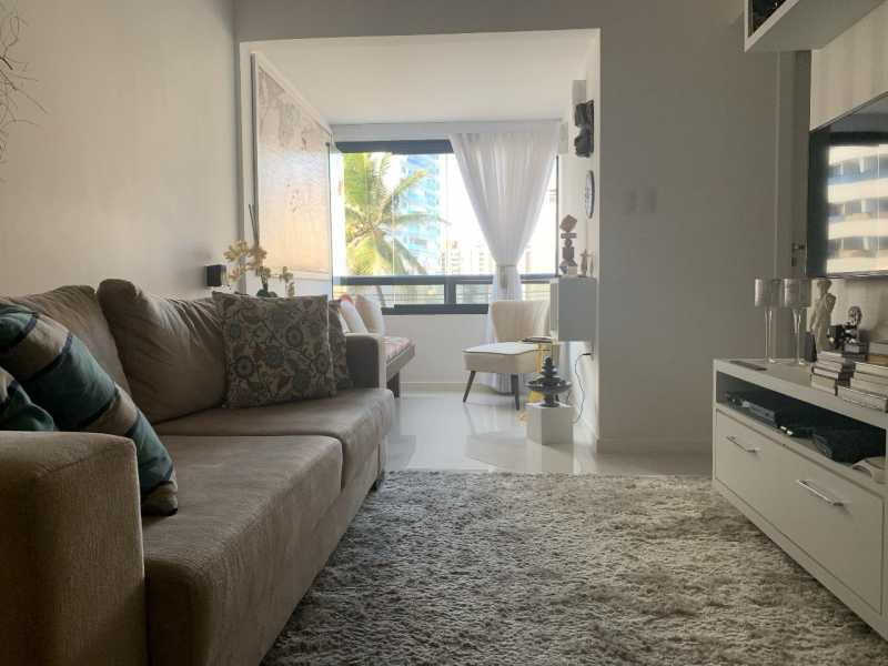 Apartamento à venda com 2 quartos, 60m² - Foto 2