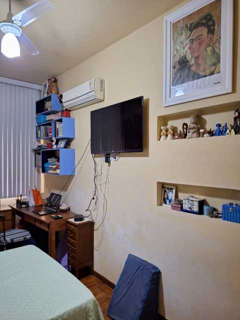 Apartamento à venda com 3 quartos, 94m² - Foto 8