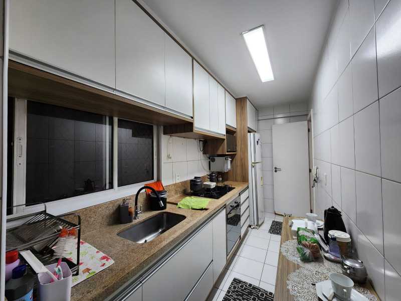 Apartamento à venda com 3 quartos, 126m² - Foto 26