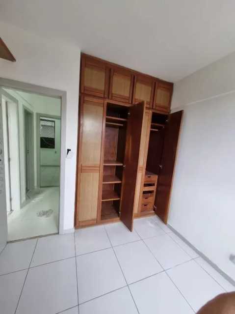 Apartamento à venda com 3 quartos, 70m² - Foto 7