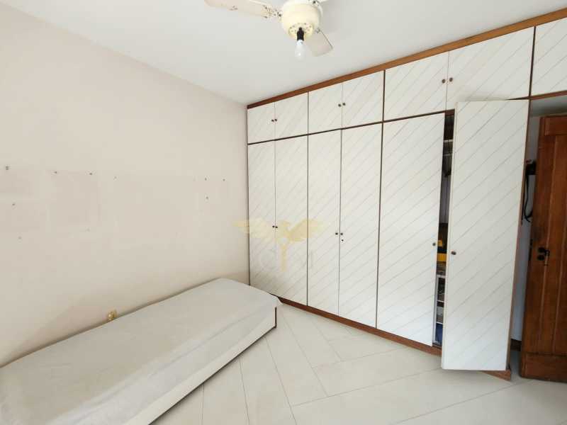 Apartamento à venda com 4 quartos, 230m² - Foto 12