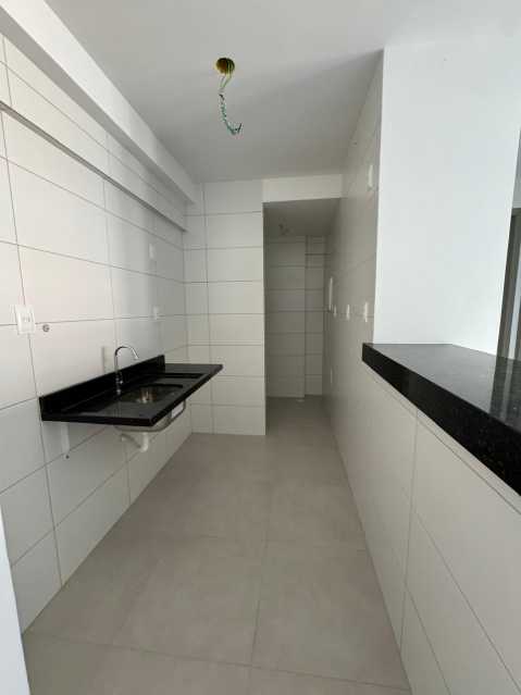 Apartamento à venda com 1 quarto, 43m² - Foto 6