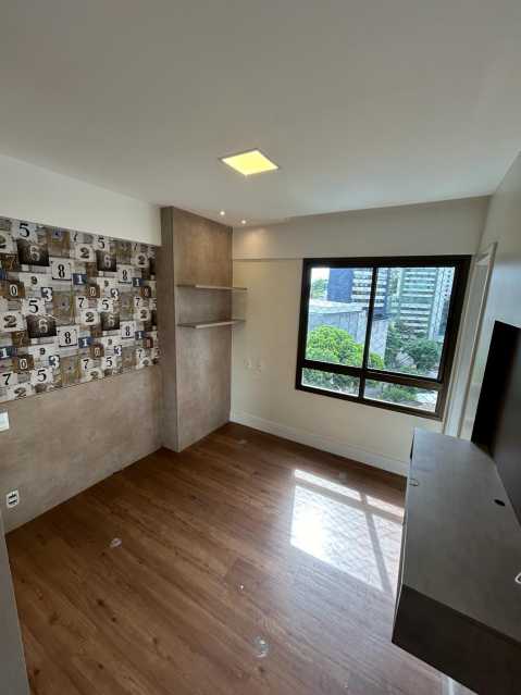 Apartamento à venda com 3 quartos, 171m² - Foto 7