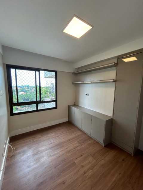 Apartamento à venda com 3 quartos, 171m² - Foto 10