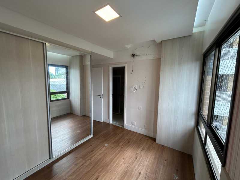 Apartamento à venda com 3 quartos, 171m² - Foto 16