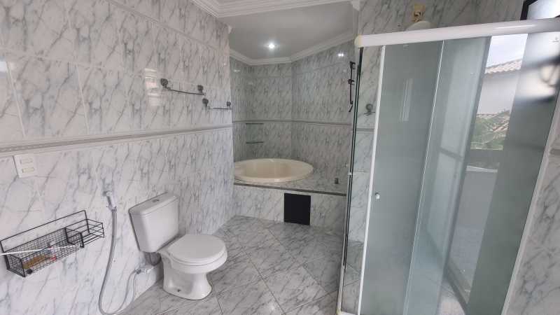 Casa de Condomínio à venda com 4 quartos, 270m² - Foto 12