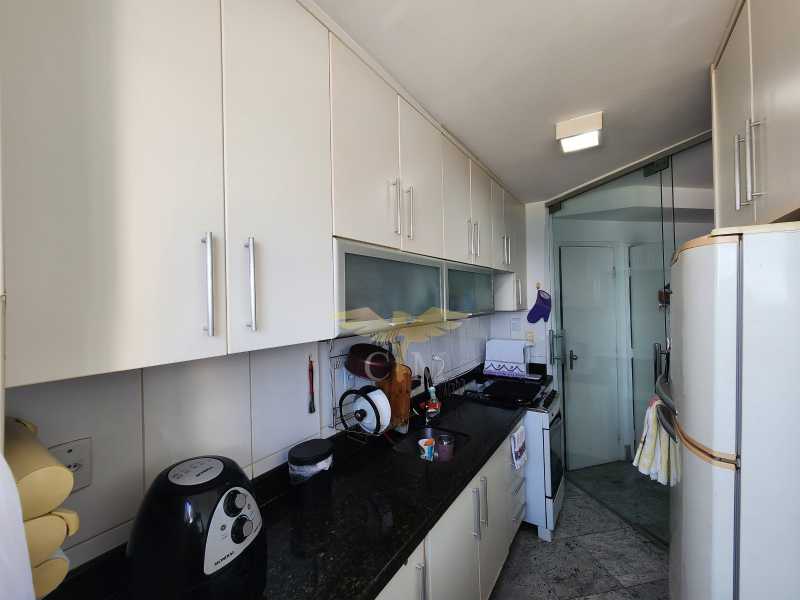 Apartamento à venda com 2 quartos, 54m² - Foto 15