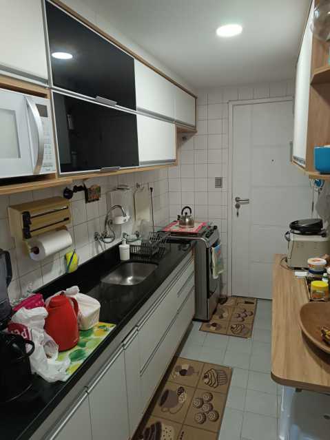 Apartamento à venda com 3 quartos, 109m² - Foto 15