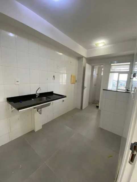 Apartamento à venda com 2 quartos, 65m² - Foto 8